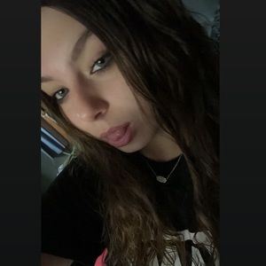 Meet your Posher, Isabelle